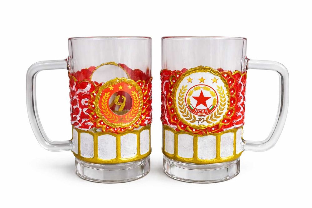 Ръчно декорирани бирени халби ЦСКА – уникален подарък