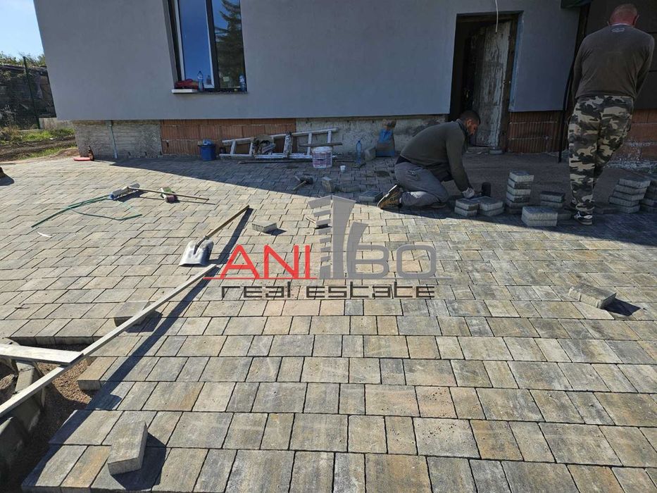 Продава се Къща в с. Опицвет, Област София-област - 220 кв.м за 1319 €/кв.м - Снимка #3