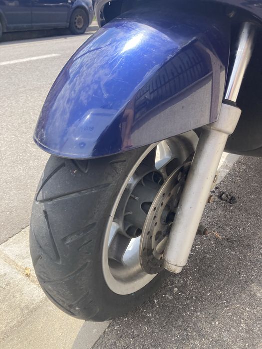 Yamaha Teos 125cmc(se poate conduce cu B)