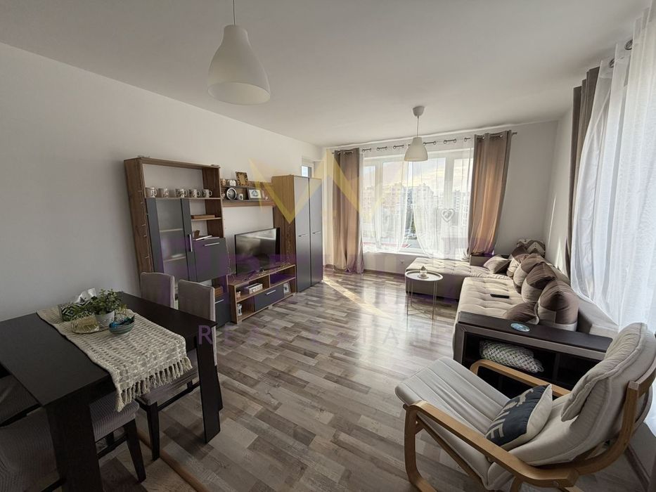 Дава се под наем Тристаен апартамент в Варна, Кайсиева градина - 87 кв.м за 750 € - Снимка #3
