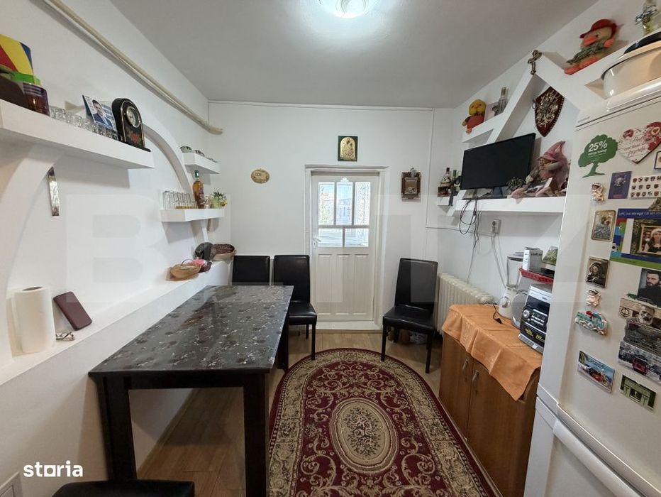 Apartament 3 camere decomandat , zona 23 August