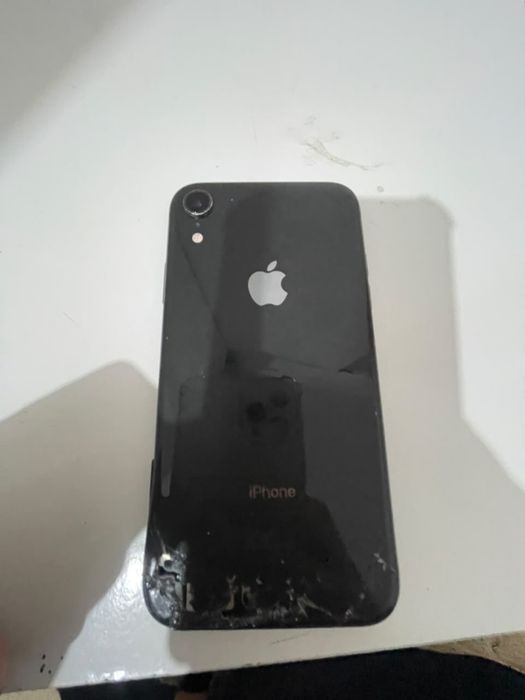 Обмен Iphone XR.