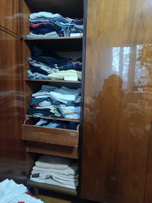 Шифоньер трехстворчатый б.у.