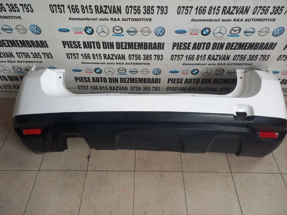 Bara Spate Dacia Duster Primul Model Mic defect La Fusta Originala - Dezmembrari Arad