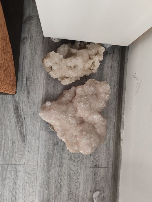 Cristale de mină Quartz roz