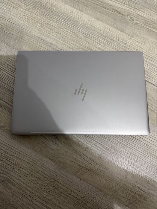 HP Elitebook 545 G9