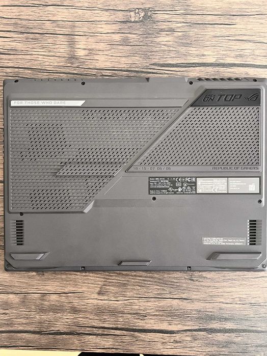 Laptop Asus ROG STRIX 300hz RTX3060 Ryzen 7 5800H 16GB RAM