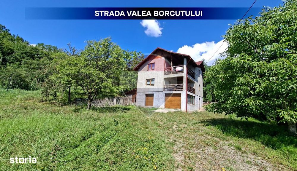 CASA cu priveliste si teren pe Valea Borcutului