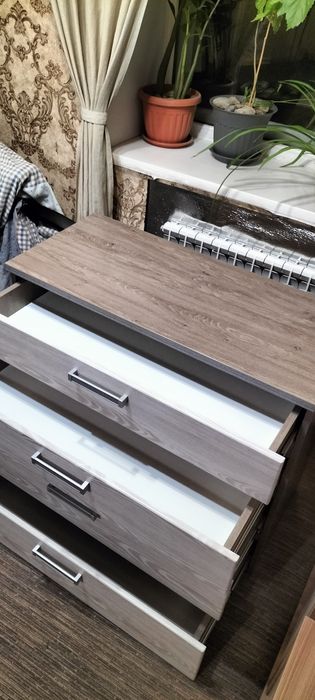 Мебель в спальню, детскую, гостиную.