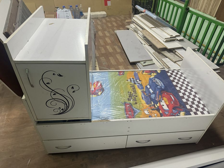 Продается кровать десткая