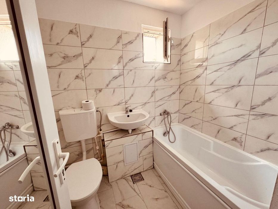 OFERTA VANZARE ! Apartament 2 camere Micro 40 — fotografia 2