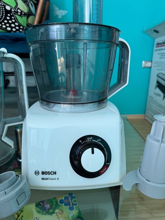 Кухненски робот Bosch Multi Talent 8