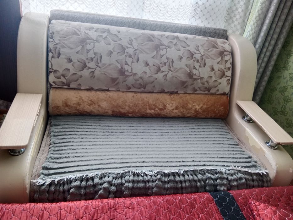 Раскладной диван