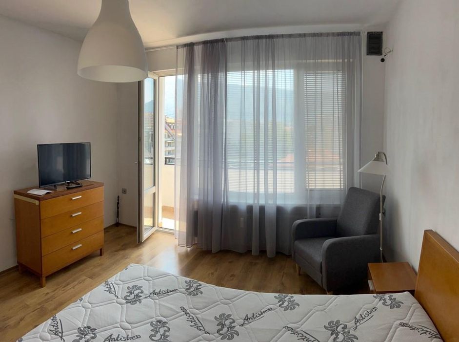 Дава се под наем Едностаен апартамент в София, Борово - 42 кв.м за 499 € - Снимка #1