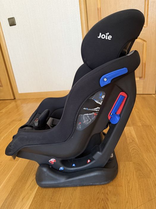Детское автокресло Joie 0–18 кг