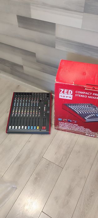 Микшерный пульт  пассивный