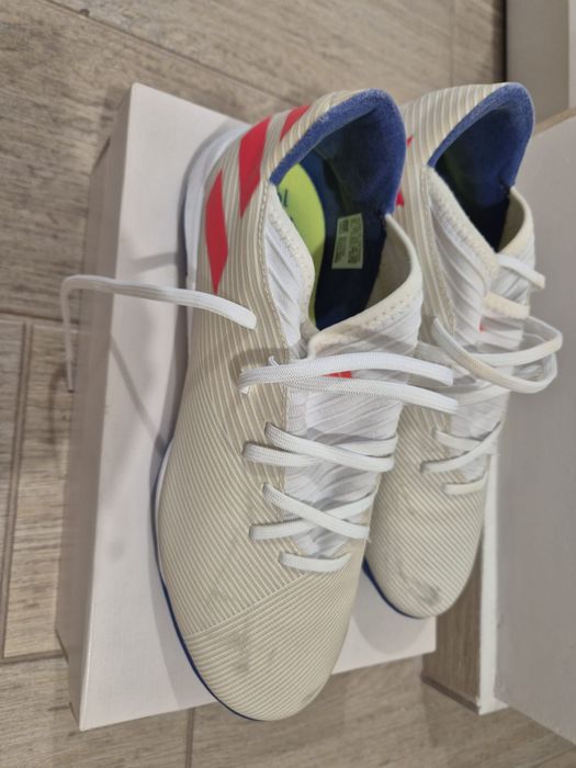 Adidasi fotbal Adidas