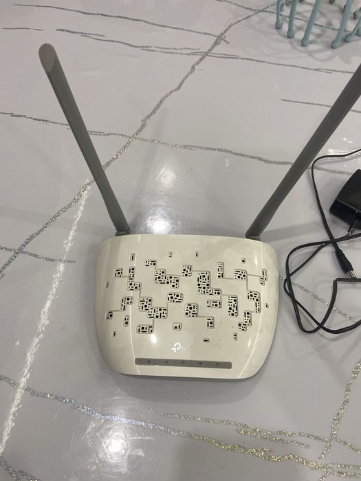 Роутер TP-Link TD-W8961N, 300 Mbps.