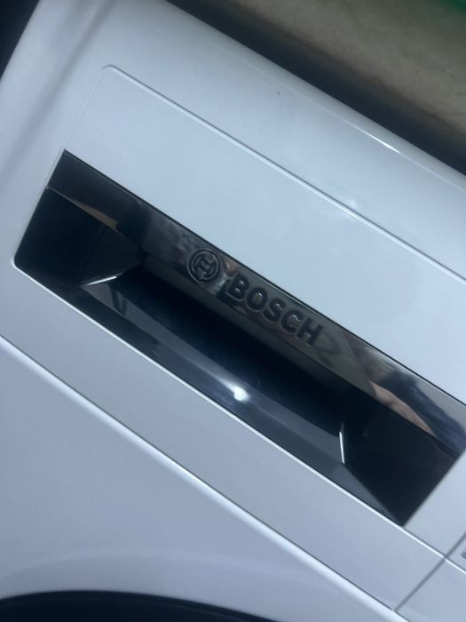 Сушилня Bosch с ТЕРМОПОМПА серия 6 нова!