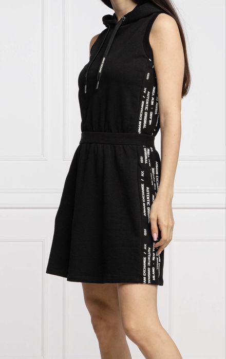Спортна рокля armani exchange