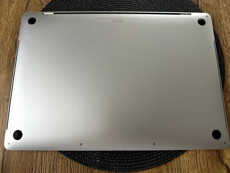 16' Macbook Pro 2019, 32GB RAM, 512GB SSD, Intel i-7