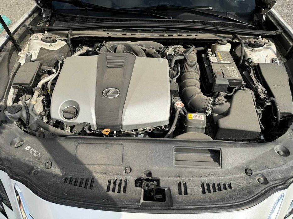 Продам автомобиль Lexus ES350