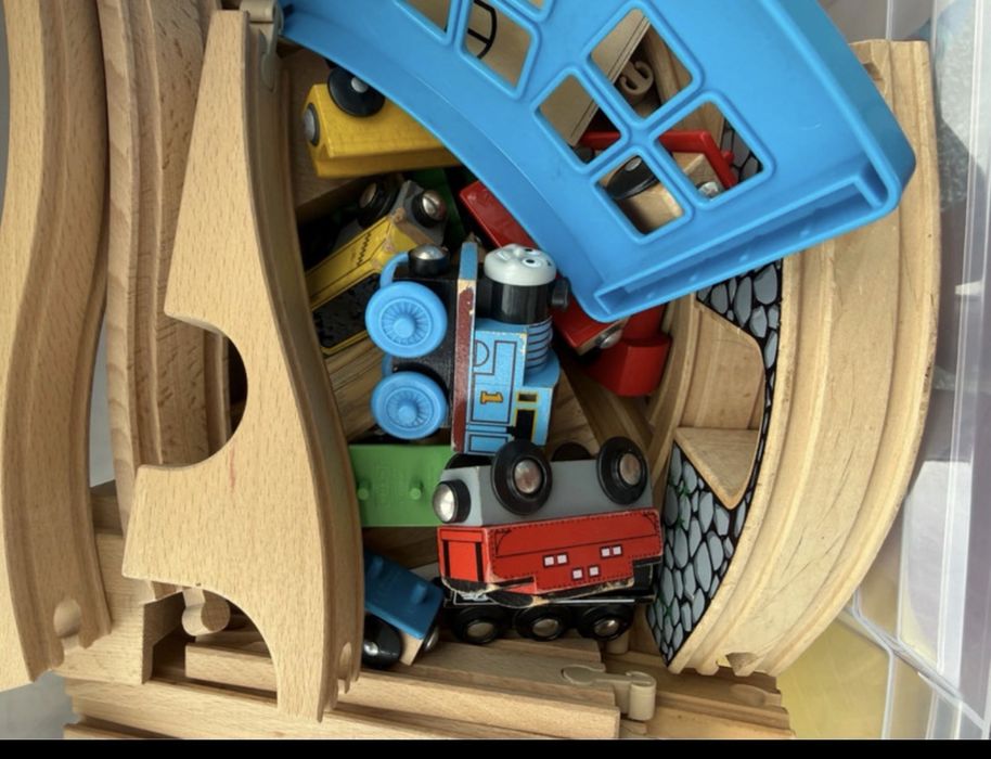 Sine tren lemn thomas