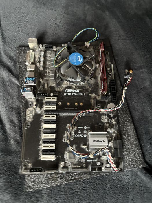 Placa de baza ASRock