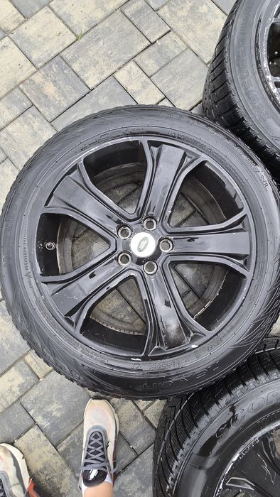 Jante aliaj Range Rover 20' cauciucuri bune de iarna