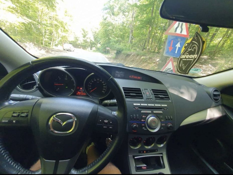 Vand mazda 3 2009 1.6 tdi