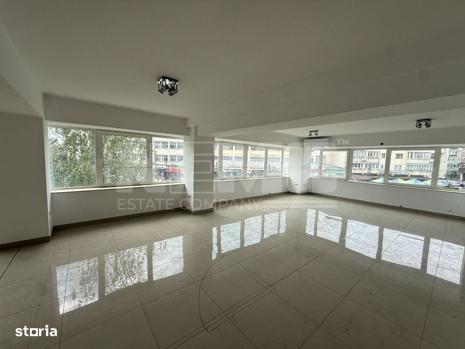 Spatiu comercial 120 mp | Ultracentral Radauti | Vanzare