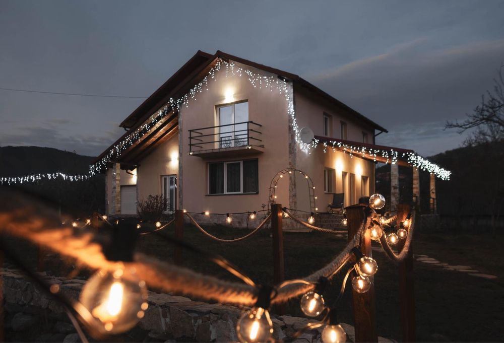 Cabana Ciubar, Cabana Arges, La munte