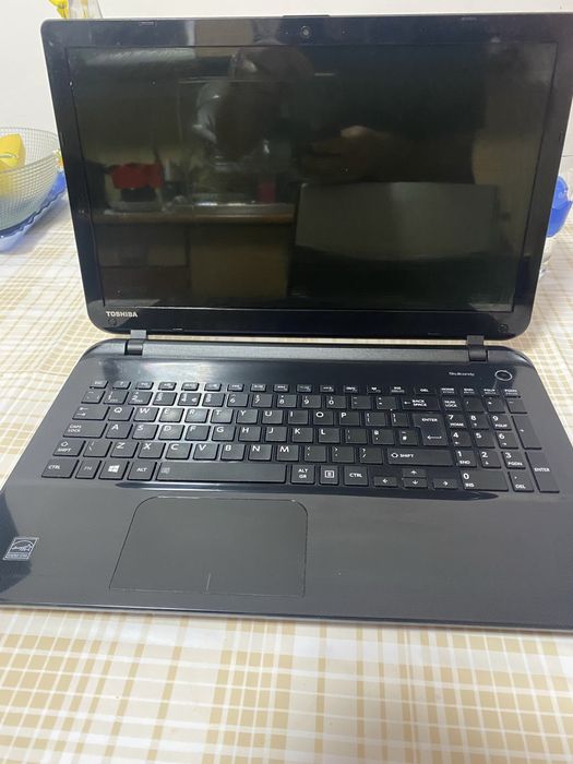 Toshiba Satellite L50