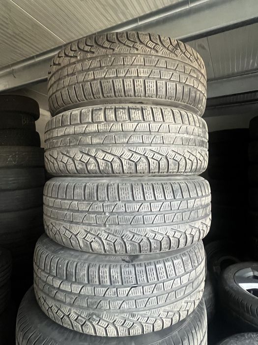 Anvelope PIRELLI 225.60.17