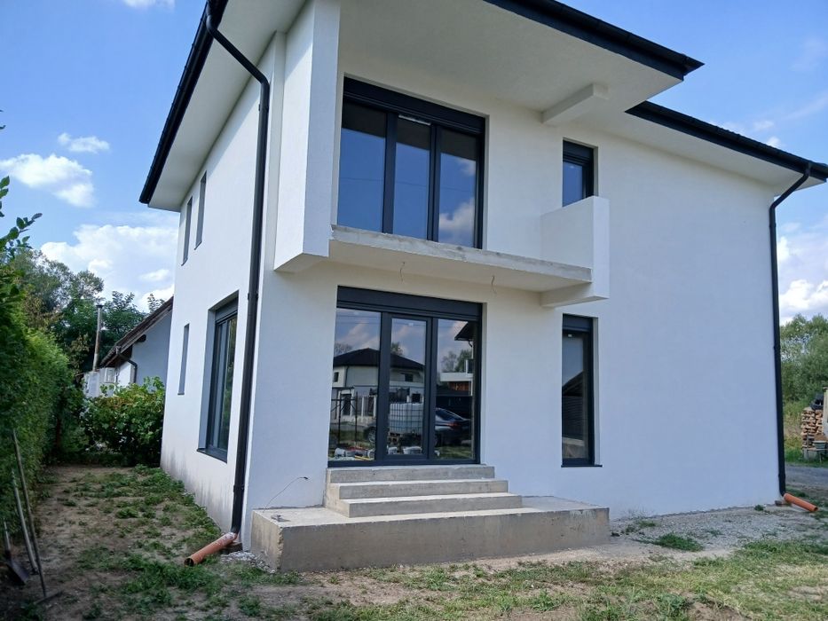 Casă modernă P+1 de vânzare în Șelimbăr – 120 mp utili, teren 275/450mp