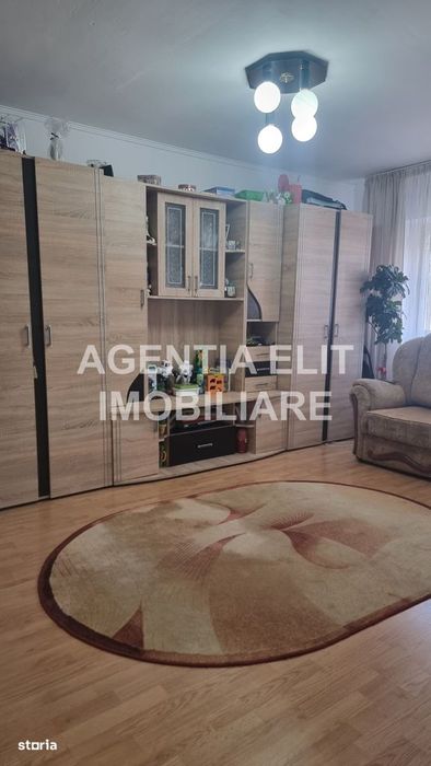 Apartament 4 camere, Imparat Traian/ Scoala nr. 11