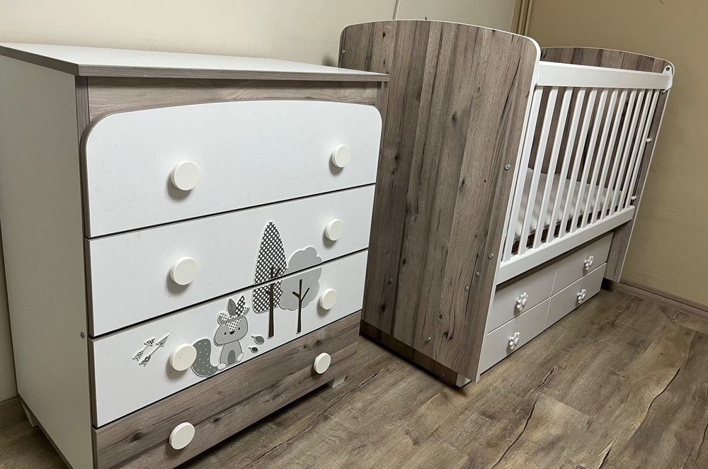 Бебешка кошара със скрин + матрак