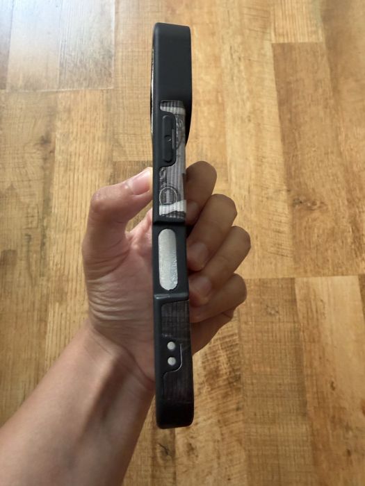 Нов калъф за Iphone 17 pro