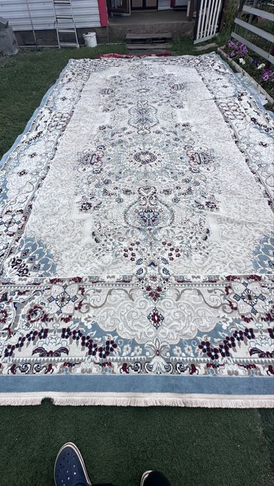 Продам б/у ковер размер  3*6