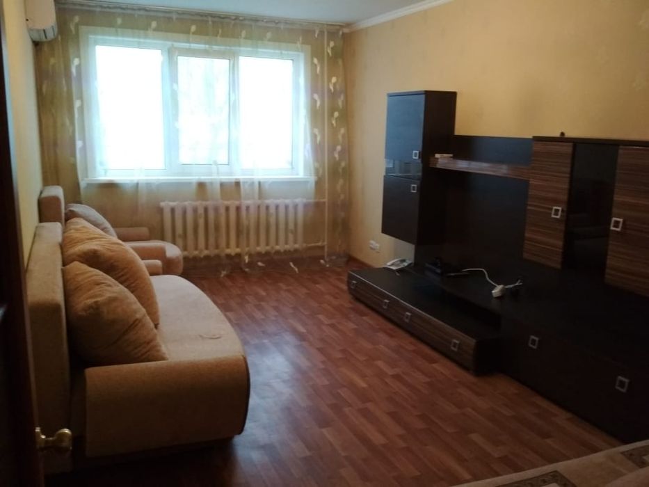 2 комн Центр,Рахмет,10 школа