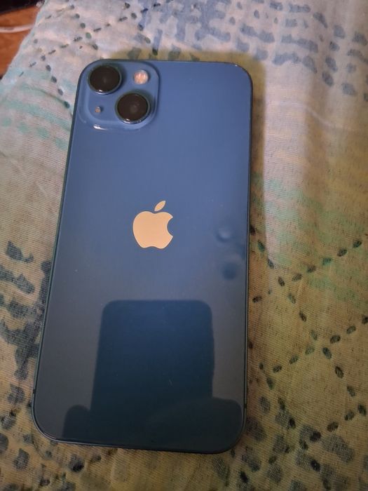 Продавам Бартер Айфон 13 128 гб