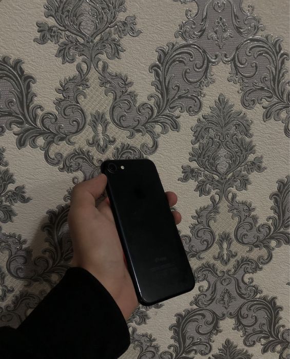 Iphone 7 256gb sotiladi