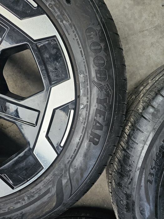 Резина с дисками 4 шт цена 300000т