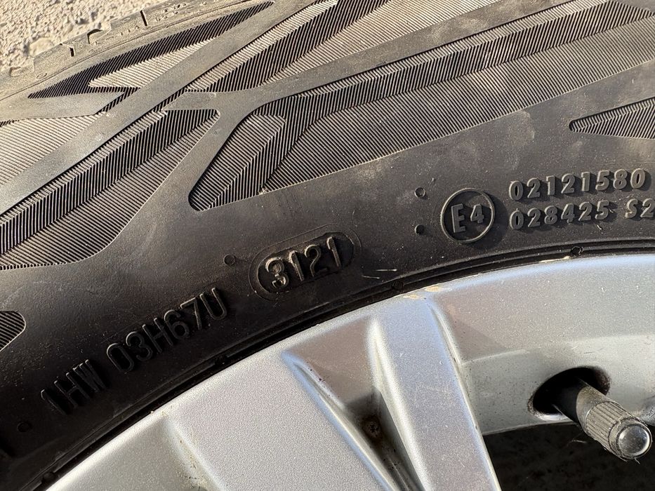 Алуминиеви джанти за VW с летни гуми 17-ки