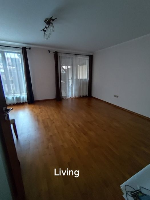 Vând duplex în Florești strada Florilor