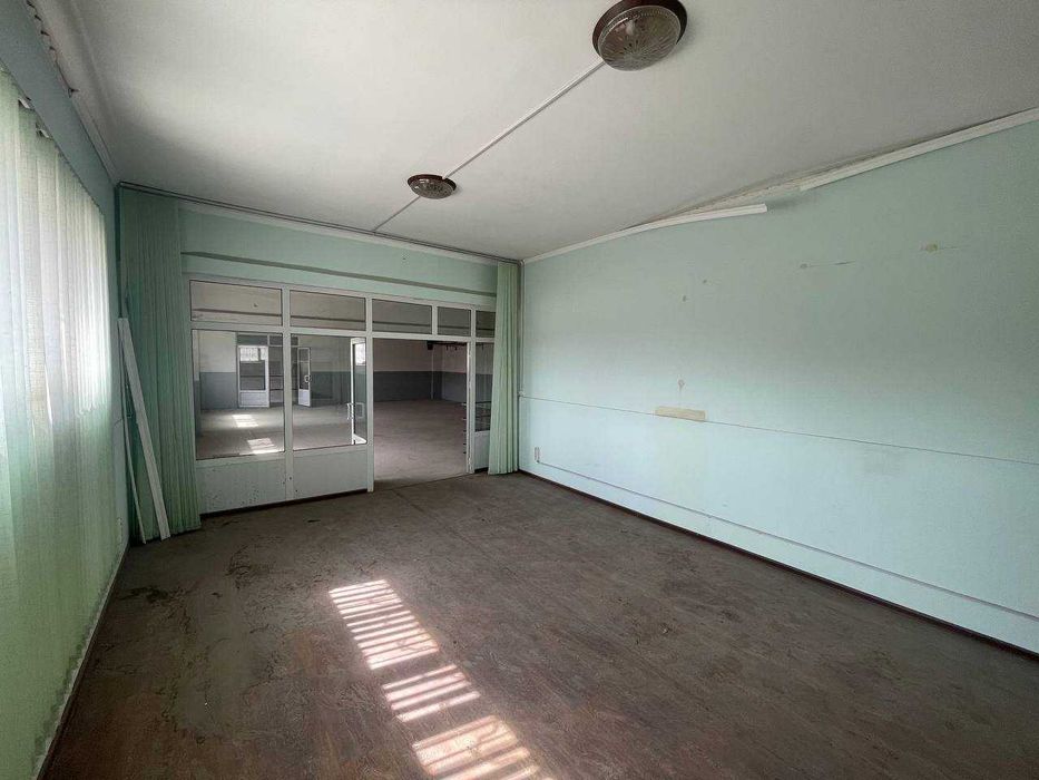 Сдаётся в аренду склад и офис, возле рынок Қўйлуқ базара