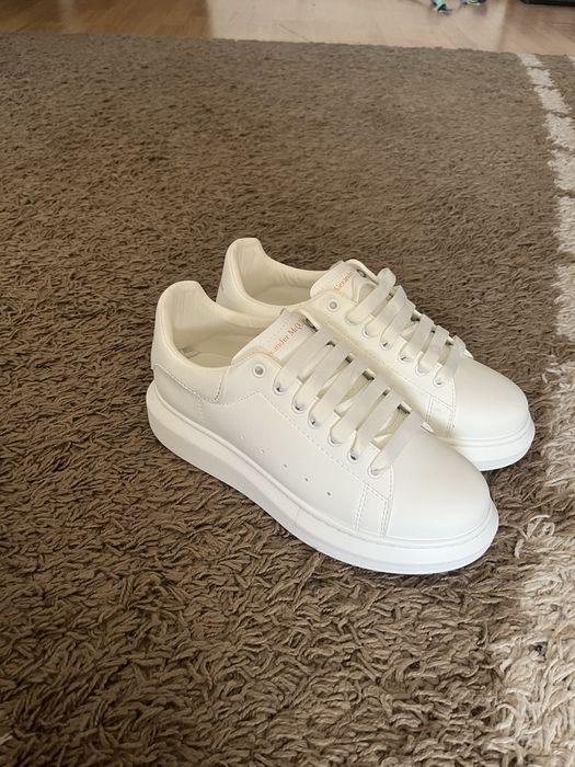 Alexander McQUEEN