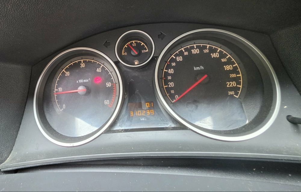 Vând Opel Astra H