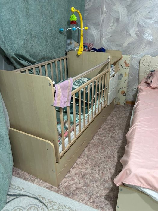 Детская кровать б/у