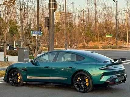 Xiaomi SU7 Ultra 630km boshlangich 30% tolov bilan nasiya savdo asosda